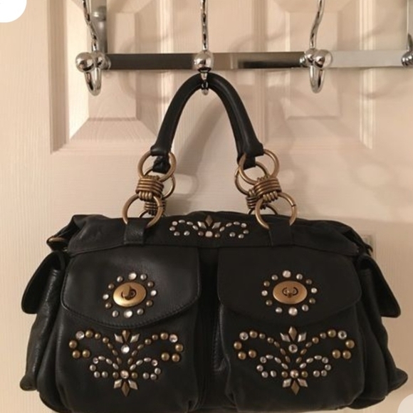 Isabella Fiore Handbags - In Search Of......